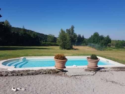 Room Lover Les Chaizes Saint-Romain-Lachalm Esterno foto